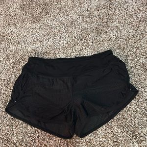 Lululemon Speed Up Short Mesh ivivva